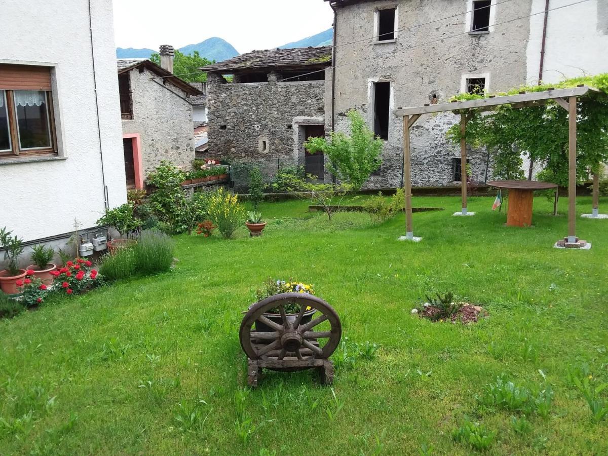 B & B Sentiero Valtellina Castello dell'Acqua Dış mekan fotoğraf
